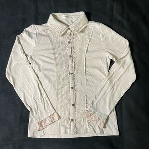 axes femme cream blouse